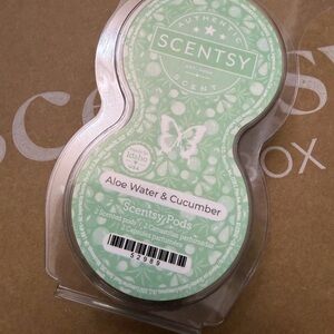 Scentsy Aloe Water & Cucumber Pods - Light Green
